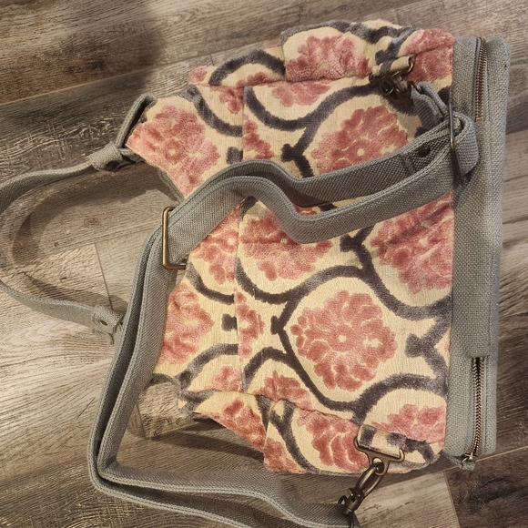 Petunia pickle bottom cake baby bag - Picture 3 of 4